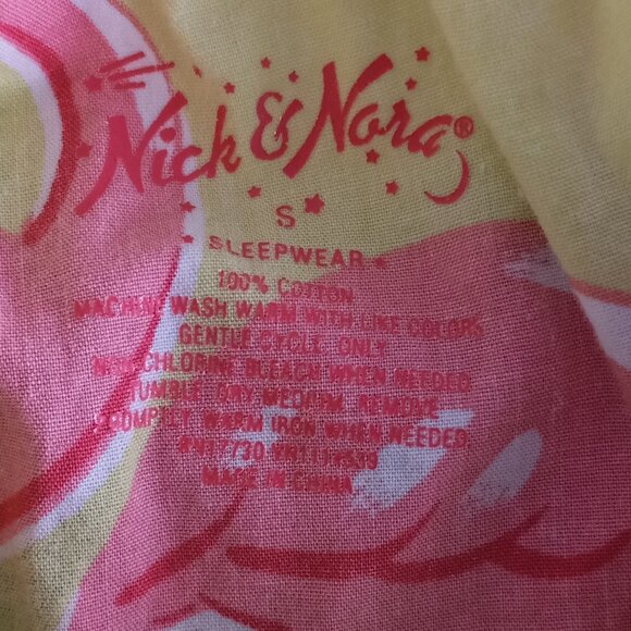 Nick & Nora Poolside Flamingos Pajama Set - Picture 5 of 8